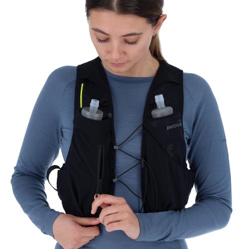 Рюкзак для бігу INOV-8 Racepac 4 л чорний